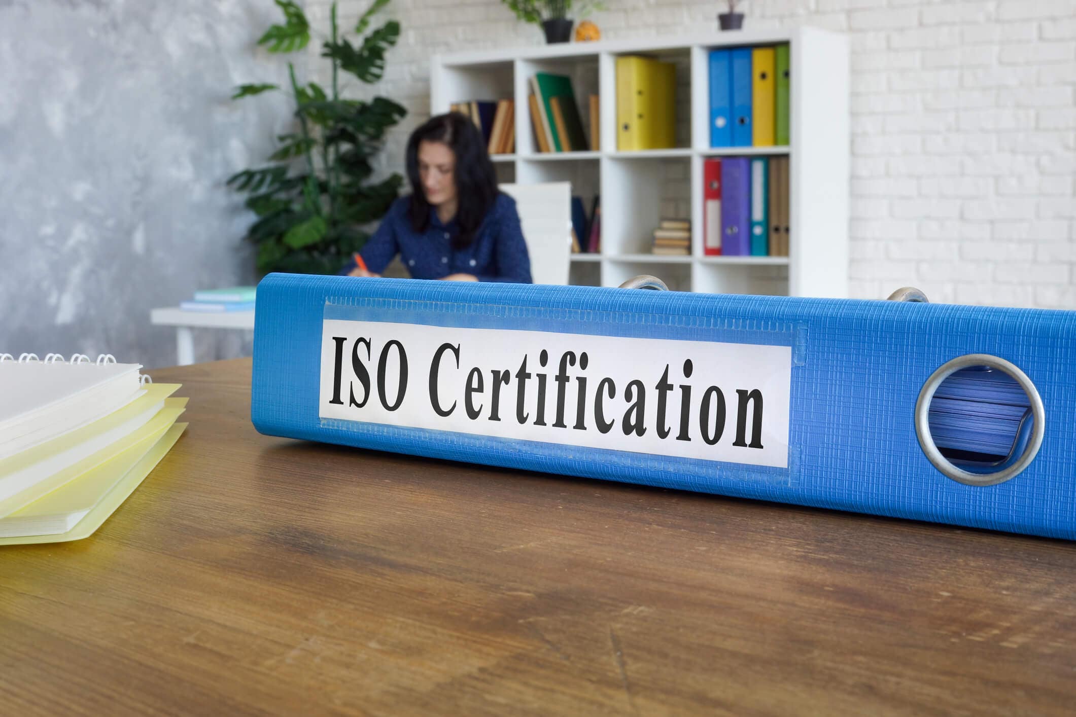 W jaki sposób wdrażać normy ISO?